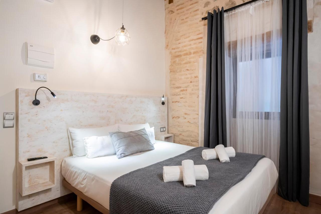 Dobo Azacanes Hostal Toledo Dış mekan fotoğraf