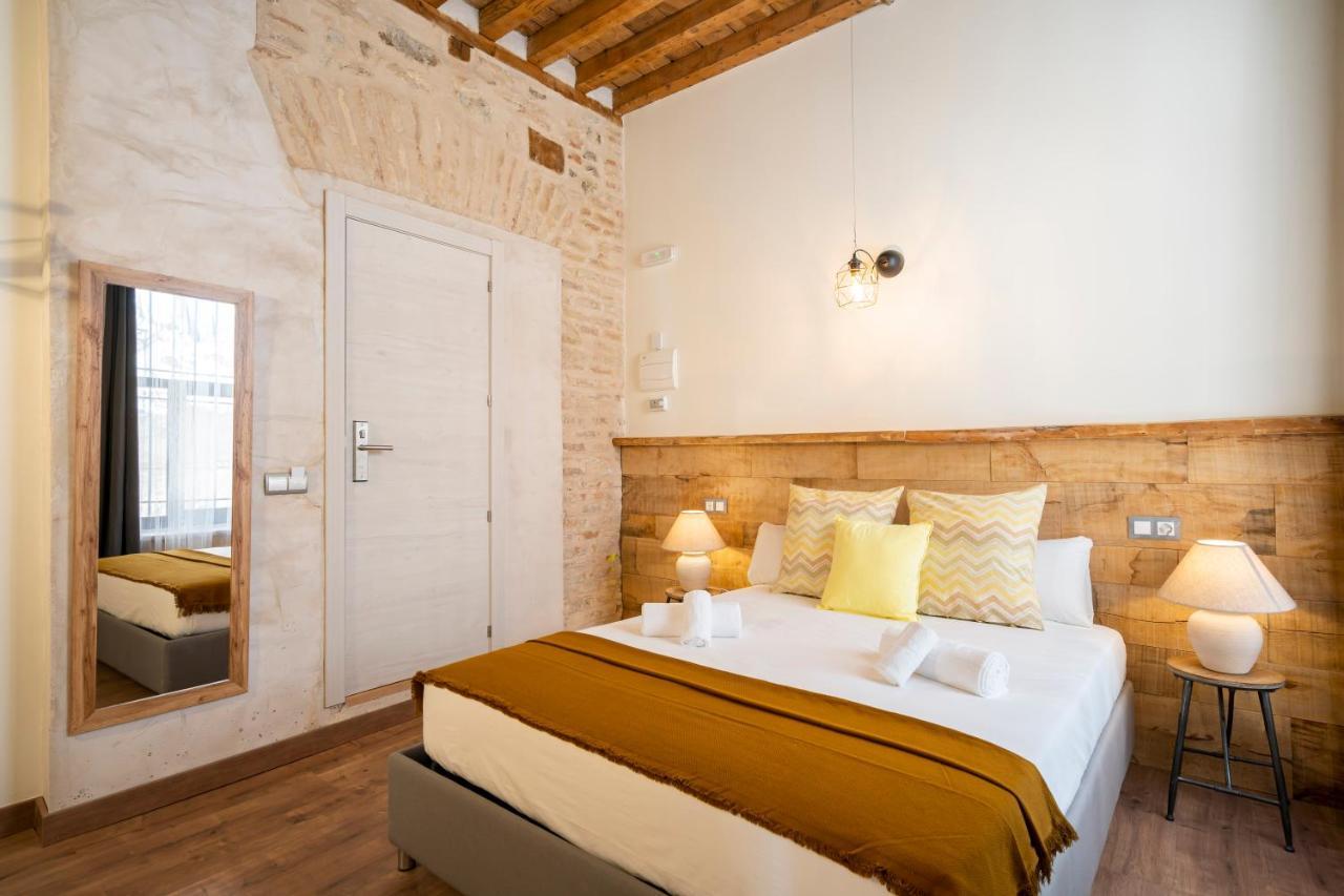 Dobo Azacanes Hostal Toledo Dış mekan fotoğraf
